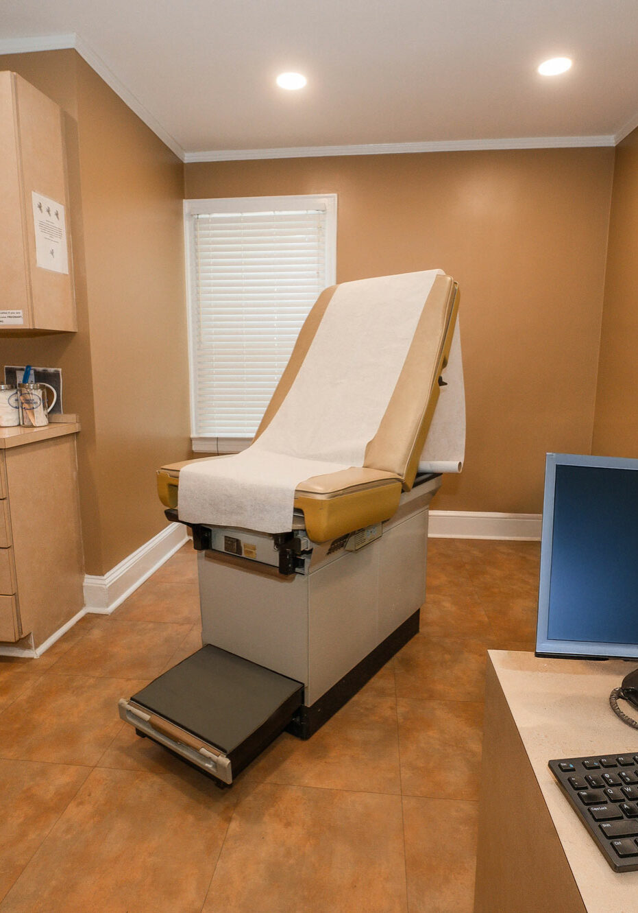 exam room dermatology atlanta
